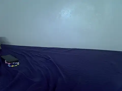 laetitia  online show from November 2025 08:15:01 AM