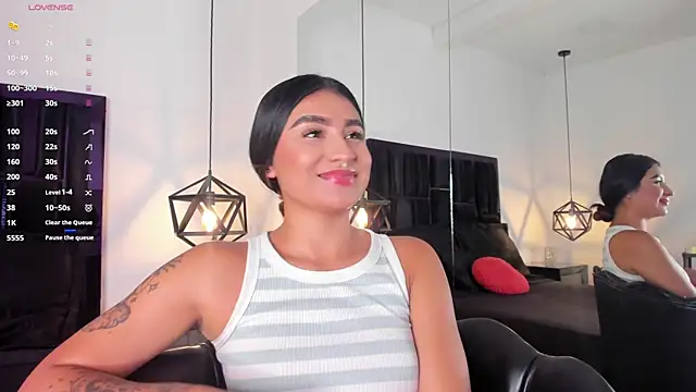 Zayda 1 online show from January 2025 06:10:02 PM