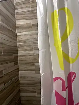 Snapshot of ladycreamypr2 chatting on February 2026 09:54:01 PM ladycreamypr2 online show from February 2026 09:54:01 PM