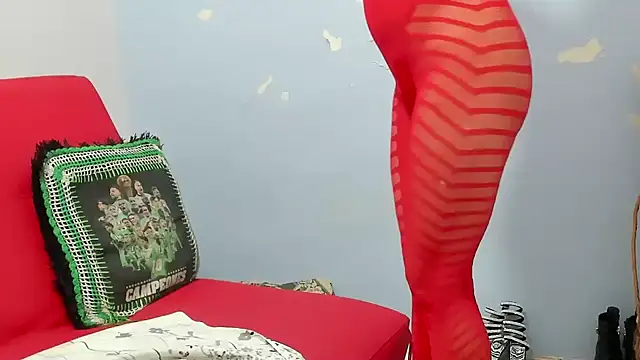 Latin Mature975 online show from November 2025 08:35:01 AM