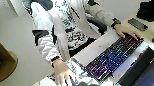 HEARRY668 online show from April 2026 06:40:01 AM