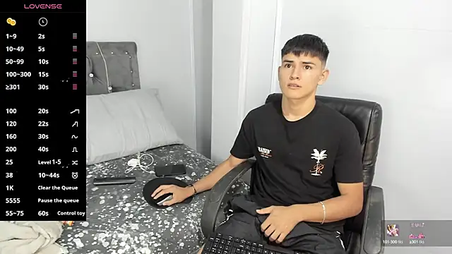 Jacobb Lee online show from December 2024 06:28:02 PM