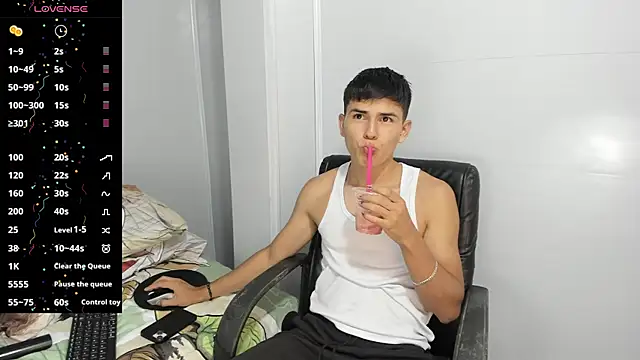 Jacobb Lee online show from February 2025 09:21:02 PM