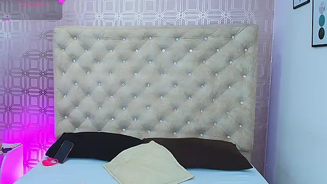 Sara Desire online show from February 2025 12:31:01 PM