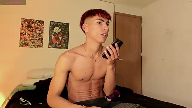 Snapshot of Teo_skinny chatting on October 2025 07:14:02 PM Teo skinny online show from October 2025 07:14:02 PM