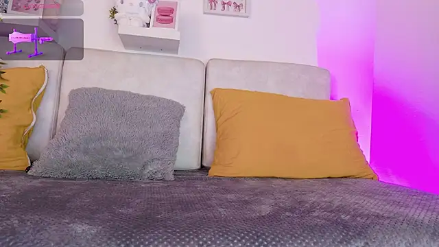 Malka Burning online show from April 2026 08:12:02 PM