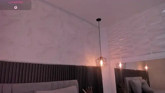 Snapshot of SOPHICARTERS chatting on October 2025 12:29:01 PM SOPHICARTERS online show from October 2025 12:29:01 PM