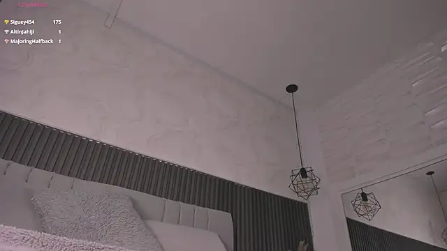 SOPHICARTERS online show from February 2026 01:08:02 PM