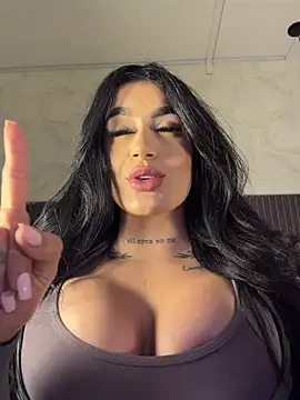 SOPHICARTERS online show from March 2026 04:05:01 AM