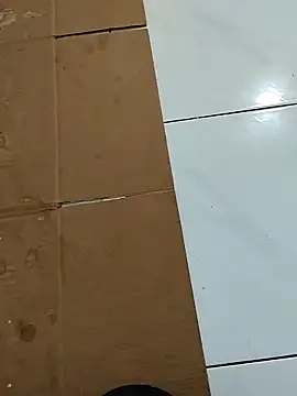 Snapshot of cenyon124 chatting on December 2025 03:18:02 PM cenyon124 online show from December 2025 03:18:02 PM