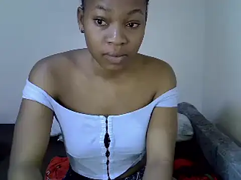 Snapshot of _Becky002 chatting on February 2025 07:01:01 AM Becky002 online show from February 2025 07:01:01 AM