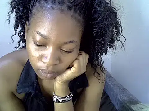 Snapshot of _Becky002 chatting on March 2025 08:26:02 AM Becky002 online show from March 2025 08:26:02 AM