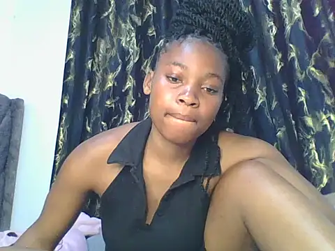 Snapshot of _Becky002 chatting on October 2025 10:47:01 AM Becky002 online show from October 2025 10:47:01 AM