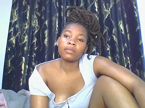 Snapshot of _Becky002 chatting on November 2025 09:08:02 AM Becky002 online show from November 2025 09:08:02 AM