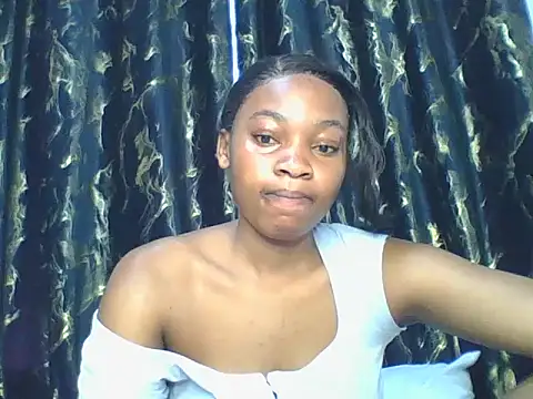 Snapshot of _Becky002 chatting on November 2025 08:58:02 AM Becky002 online show from November 2025 08:58:02 AM