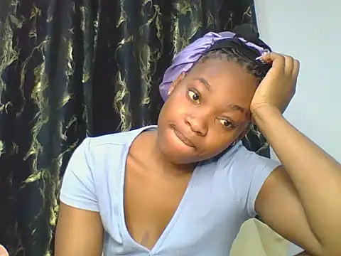 Snapshot of _Becky002 chatting on April 2026 09:10:01 AM Becky002 online show from April 2026 09:10:01 AM