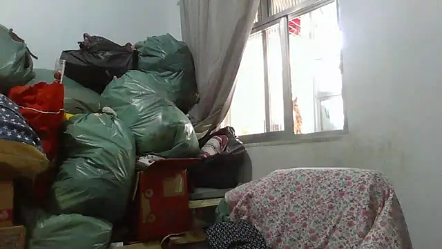 Snapshot of lizza_monroe chatting on December 2024 01:45:01 PM lizza monroe online show from December 2024 01:45:01 PM