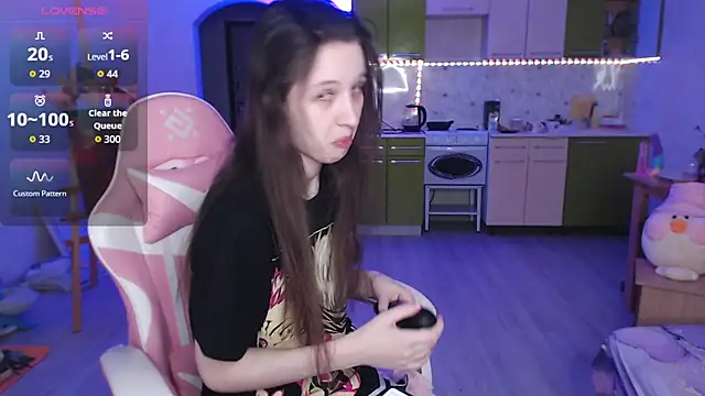 ur kitty   online show from April 2026 01:09:02 PM