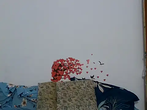 Snapshot of sparkling_queen chatting on December 2024 08:31:02 AM sparkling queen online show from December 2024 08:31:02 AM