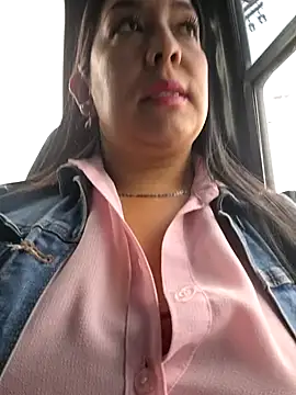 Bella keny online show from February 2025 04:52:01 PM