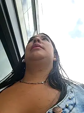 Bella keny online show from February 2025 02:15:02 PM