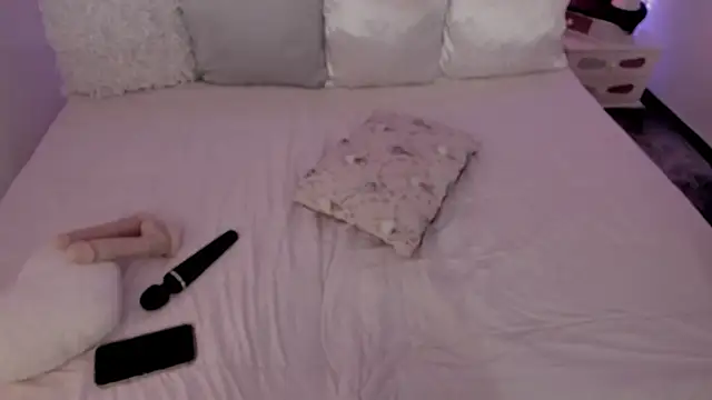 Snapshot of Lau_123x chatting on October 2025 05:16:02 AM Lau 123x online show from October 2025 05:16:02 AM