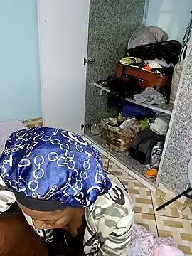 Snapshot of Midnight_Clique_ chatting on January 2025 03:24:01 PM Midnight Clique online show from January 2025 03:24:01 PM