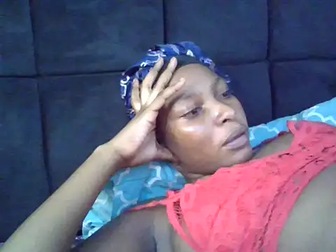 Snapshot of Midnight_Clique_ chatting on November 2025 09:32:01 AM Midnight Clique online show from November 2025 09:32:01 AM