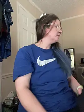 Snapshot of velvetta_ chatting on October 2025 05:25:02 PM velvetta online show from October 2025 05:25:02 PM