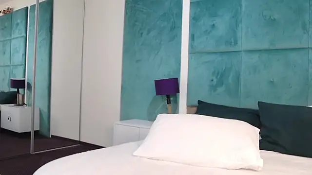 BriannaHart online show from January 2025 10:29:02 AM