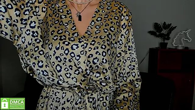 Snapshot of annakillianox chatting on November 2025 06:23:02 AM annakillianox online show from November 2025 06:23:02 AM