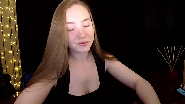 SindiWatsoon online show from April 2026 04:54:01 PM