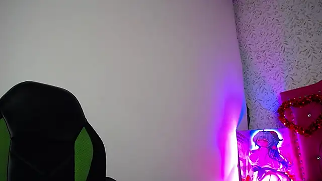 luly pink online show from September 2025 04:34:02 AM