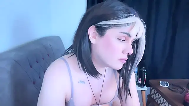 Arab tgirl online show from May 2026 12:40:02 AM
