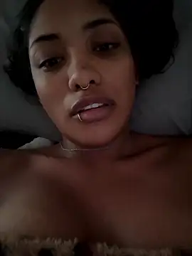 VictoireFeller online show from January 2026 01:16:02 PM