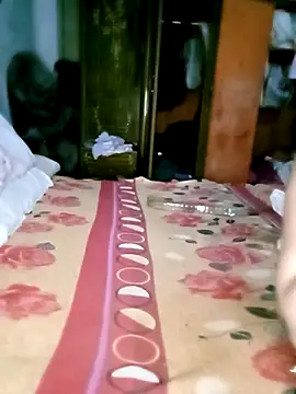 Snapshot of Meral1 chatting on October 2025 01:08:01 PM Meral1 online show from October 2025 01:08:01 PM