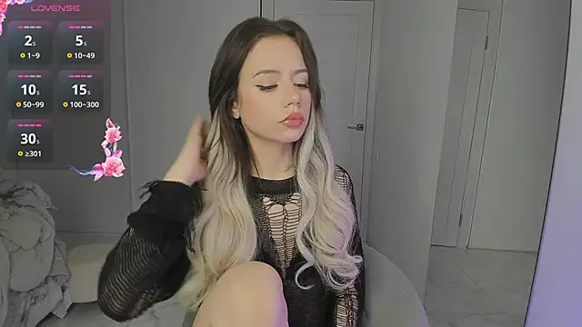 KellyBarton online show from January 2025 08:28:01 PM