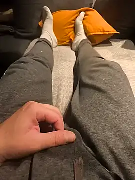 onbifeet online show from December 2025 09:44:02 PM