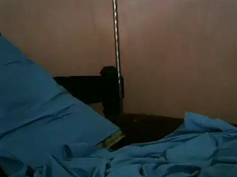 Snapshot of Bigras0011 chatting on March 2025 03:37:01 AM Bigras0011 online show from March 2025 03:37:01 AM