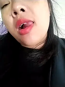 Lady-big91 online show from December 2025 05:24:02 AM