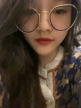 Krixxi22 online show from February 2025 03:36:02 PM