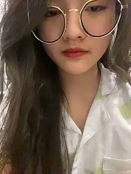 Krixxi22 online show from March 2025 02:55:02 PM