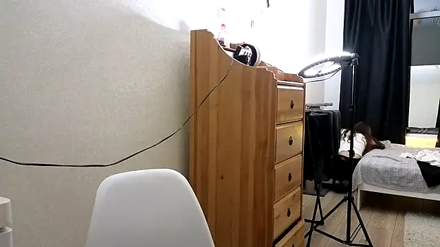 Snapshot of vse_horosho chatting on November 2025 05:59:01 PM vse horosho online show from November 2025 05:59:01 PM