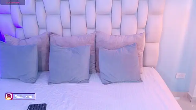 rubi star online show from March 2026 06:25:01 PM