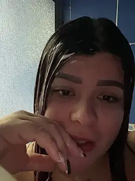 Snapshot of Scarlett_grey1 chatting on December 2024 10:34:01 PM Scarlett grey1 online show from December 2024 10:34:01 PM