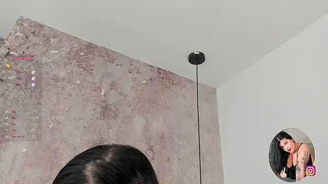 Snapshot of Scarlett_grey1 chatting on February 2025 11:39:02 AM Scarlett grey1 online show from February 2025 11:39:02 AM