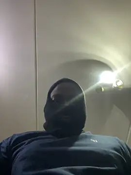 jaytee198610 online show from March 2026 07:51:02 PM