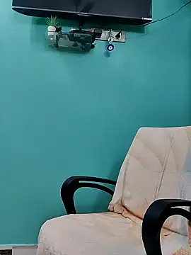 Snapshot of Natasha-143 chatting on January 2025 07:28:02 PM Natasha-143 online show from January 2025 07:28:02 PM