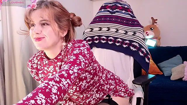 Snapshot of Lisa_sweetheels chatting on February 2025 05:58:01 AM Lisa sweetheels online show from February 2025 05:58:01 AM