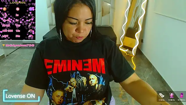 martinna tay online show from January 2025 07:10:02 AM